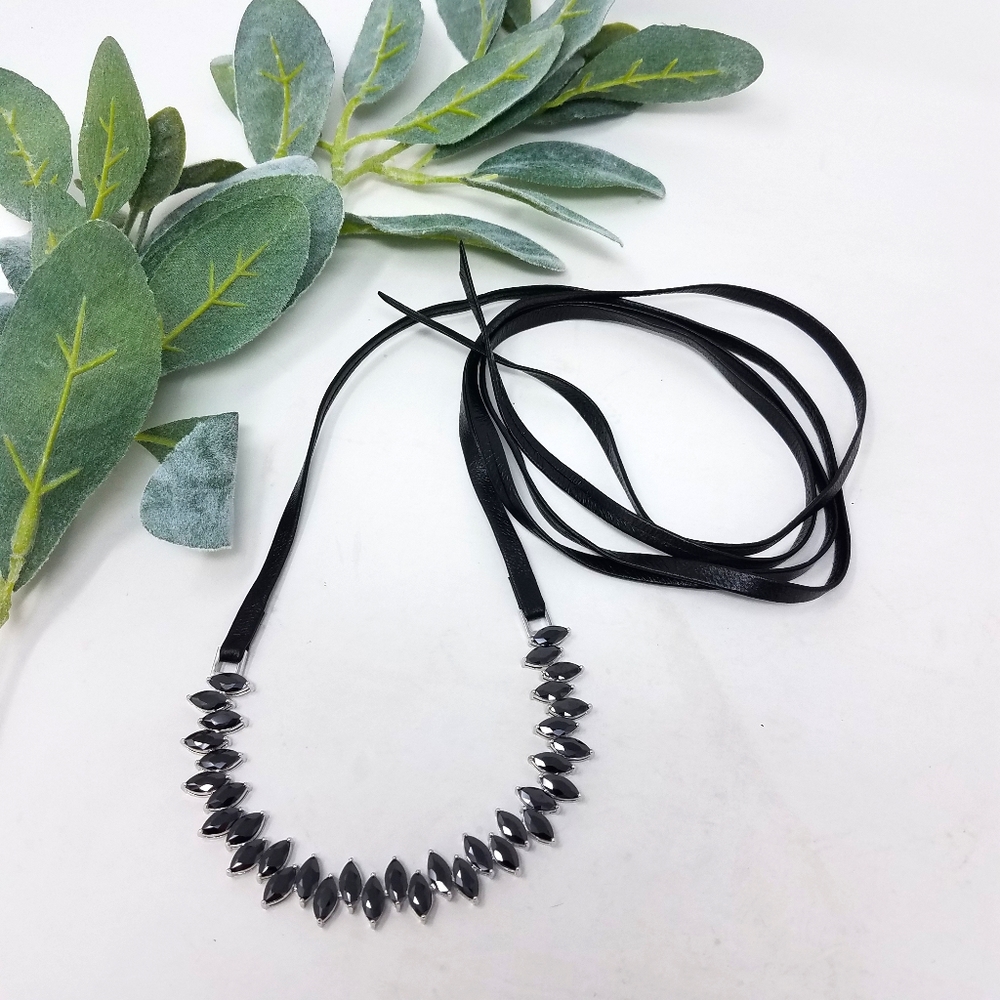 FALLON Monach Jagged Crystal Leather Wrap Choker - Picture 7 of 8